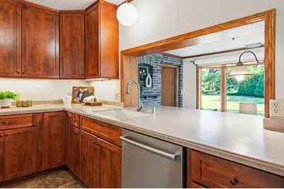 115 W Green Tree Rd, Glendale, WI 53217 - Photo 21