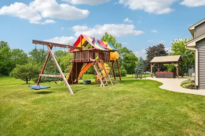 W138N6513  Manor Hills Blvd, Menomonee Falls, WI 53051 - Photo 57