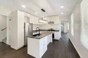 3513 N Teutonia Ave, Milwaukee, WI 53206 - Photo 3