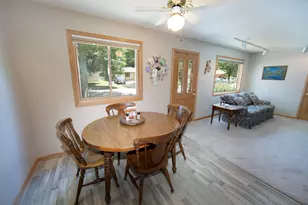 2419 S 81st St, West Allis, WI 53219 - Photo 9