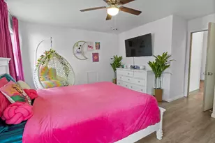 9625 W Metcalf Pl, Milwaukee, WI 53222 - Photo 23
