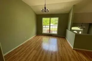 118 Manchester Dr, Waukesha, WI 53188 - Photo 7