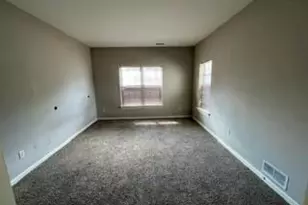118 Manchester Dr, Waukesha, WI 53188 - Photo 11