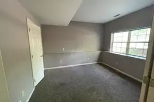 118 Manchester Dr, Waukesha, WI 53188 - Photo 9