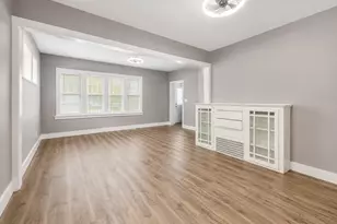 5330 N 36th St, Milwaukee, WI 53209 - Photo 3