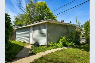 6302 W Medford Ave, Milwaukee, WI 53218 - Photo 5