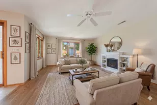11014 Mequon Square Dr, Mequon, WI 53092 - Photo 3