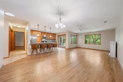 11014  Mequon Square Dr, Mequon, WI 53092 - Photo 7