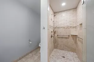 11014 Mequon Square Dr, Mequon, WI 53092 - Photo 31
