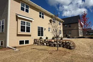 N54W19407 Kearney Ln, Menomonee Falls, WI 53051 - Photo 17