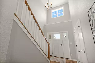 N54W19407 Kearney Ln, Menomonee Falls, WI 53051 - Photo 3