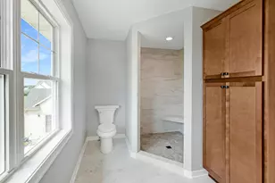 N54W19407 Kearney Ln, Menomonee Falls, WI 53051 - Photo 15