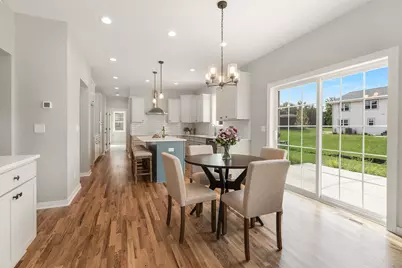N54W19407  Kearney Ln, Menomonee Falls, WI 53051 - Photo 7