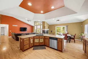 11034 W Bradley Rd, Milwaukee, WI 53224 - Photo 11