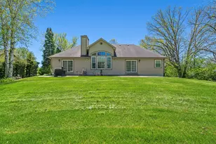 11034 W Bradley Rd, Milwaukee, WI 53224 - Photo 29