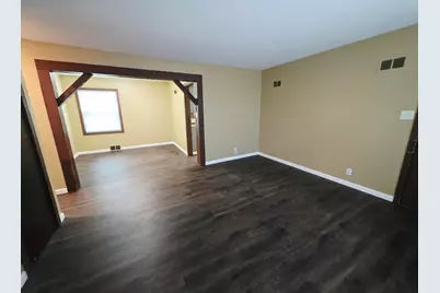 4974 N 91st St #4976, Milwaukee, WI 53225 - Photo 7