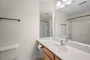 9301 Cobblestone Way, Franklin, WI 53132 - Photo 27