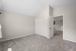 9301 Cobblestone Way, Franklin, WI 53132 - Photo 19