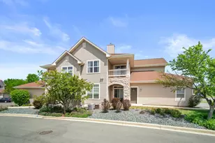 9301 Cobblestone Way, Franklin, WI 53132 - Photo 1