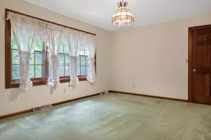 304 Fieldstone Rd, Delafield, WI 53018 - Photo 31