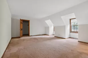 304 Fieldstone Rd, Delafield, WI 53018 - Photo 25