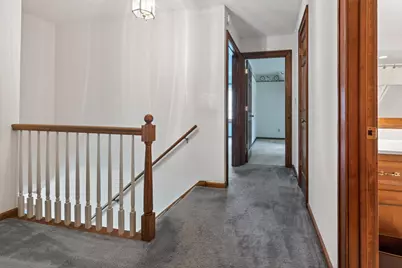 304  Fieldstone Rd, Delafield, WI 53018 - Photo 23