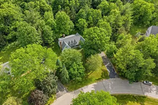 304 Fieldstone Rd, Delafield, WI 53018 - Photo 43