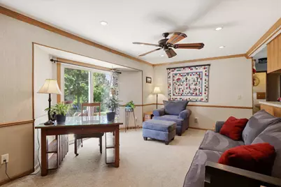 2401  Pendleton Pl, Waukesha, WI 53188 - Photo 9