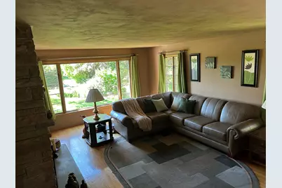 4522  County Line Rd, Racine, WI 53403 - Photo 3