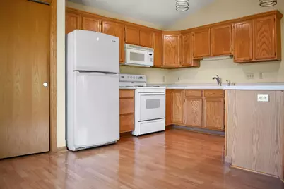 803  Cheyenne Ave #Unit E, Grafton, WI 53024 - Photo 15