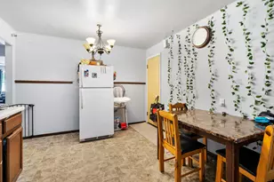 1269 Garland St, Allouez, WI 54301 - Photo 13