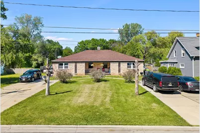 1269  Garland St, Allouez, WI 54301 - Photo 1