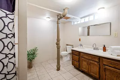 1269  Garland St, Allouez, WI 54301 - Photo 9
