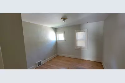 5817 W Vliet St #5819, Milwaukee, WI 53208 - Photo 7