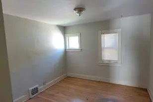 5817 W Vliet St, Milwaukee, WI 53208 - Photo 7