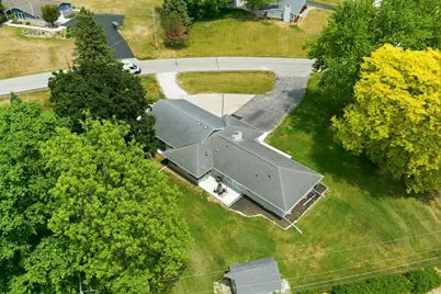 W224N8095  Susan Pl, Lisbon, WI 53089 - Photo 41