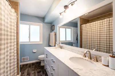 720  Coventry Ln, Hartland, WI 53029 - Photo 19