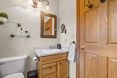 9574 S Fairway Cir, Franklin, WI 53132 - Photo 29