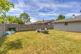 1523 N 23rd St, Sheboygan, WI 53081 - Photo 13