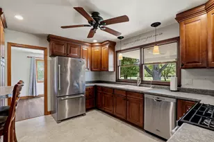 4528 Lakeshore Rd, Sheboygan, WI 53083 - Photo 13