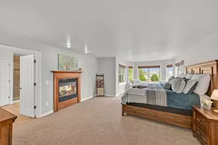 533 Majestic View Ln, Oconomowoc, WI 53066 - Photo 17