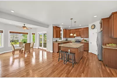 533  Majestic View Ln, Oconomowoc, WI 53066 - Photo 7