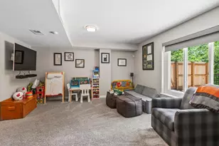 1943 River Park Ct, Wauwatosa, WI 53226 - Photo 37