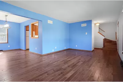 524  Birch Ln, Hartford, WI 53027 - Photo 7