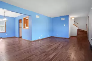 524 Birch Ln, Hartford, WI 53027 - Photo 7