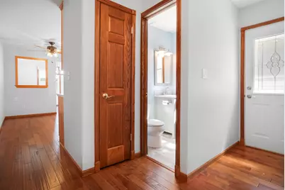 524  Birch Ln, Hartford, WI 53027 - Photo 9