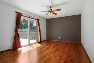 524 Birch Ln, Hartford, WI 53027 - Photo 11