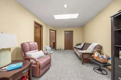 W233N7065  Blacksmith Ct, Sussex, WI 53089 - Photo 21