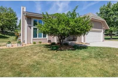 W233N7065  Blacksmith Ct, Sussex, WI 53089 - Photo 41