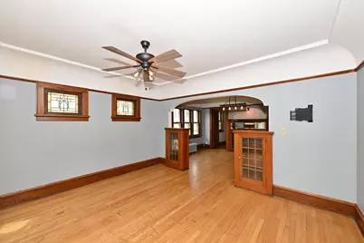 1803 N Arlington Pl #1805, Milwaukee, WI 53202 - Photo 17